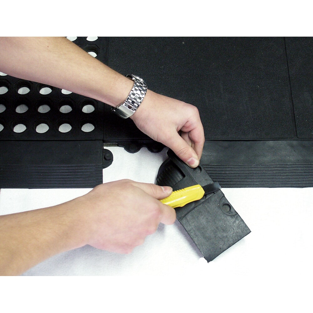 Zdjęcie produktu nr 3: Listwy z narożnikami do maty przeciwzmęczeniowej YOGA SOLID OIL, męskie, czarne, 4 szt./op.