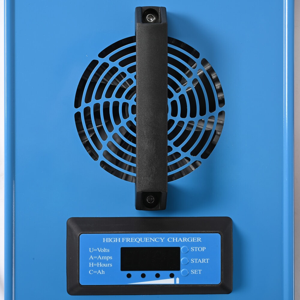 Zdjęcie produktu nr 7: Ładowarka zewnętrzna D400, 80 V, 60 A, CEE czerwona 32A, 4-pinowa – 3P+E do elektrycznego wózka widłowego AntOn by Jungheinrich CBH 2.0