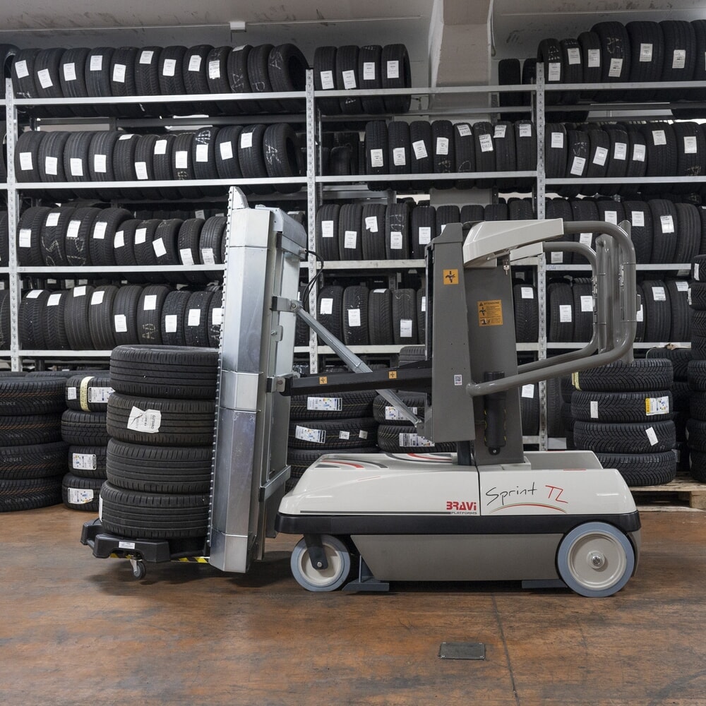 Zdjęcie produktu nr 6: Bravi® Platforms winda osobowa do kompletowania opon Sprint TL