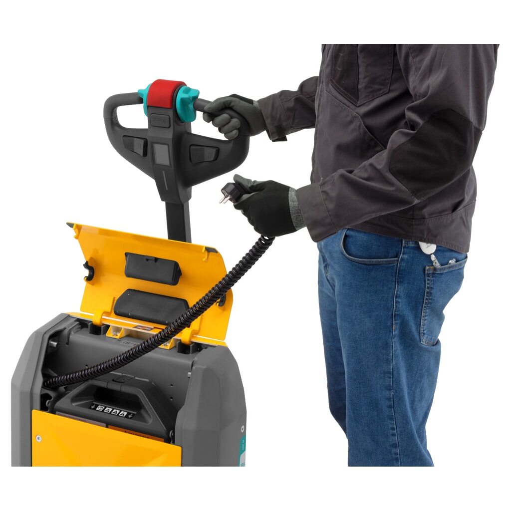 Zdjęcie produktu nr 5: Elektryczny wózek paletowy Jungheinrich AME 18, udźwig 1800 kg, długość wideł 1150 mm, specjalna szerokość wideł 670 mm, rolki podwójne