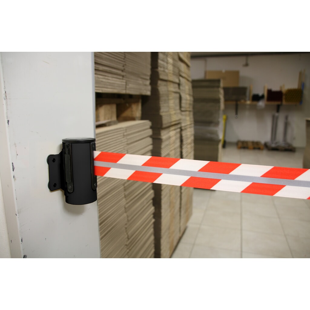 Zdjęcie produktu nr 3: Kaseta taśmy RS-GUIDESYSTEMS® GLW 25-J REFLECTO, montaż ścienny, długość 4 m, szerokość 50 mm, obudowa czarna, taśma czerwono-biała