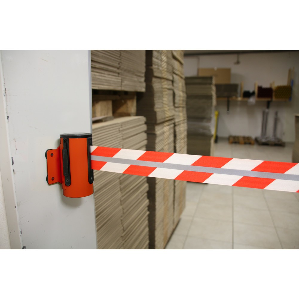 Zdjęcie produktu nr 3: Kaseta taśmy RS-GUIDESYSTEMS® GLW 45-D REFLECTO, montaż ścienny, długość 2,3 m, szerokość 50 mm, obudowa czerwona, taśma czerwono-biała
