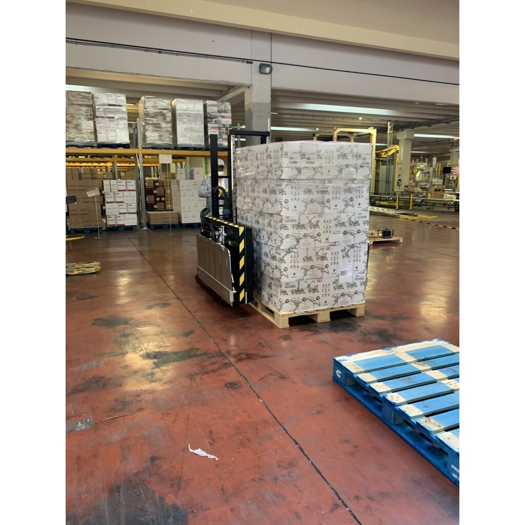Mobilna zmieniarka palet bez przechylania, obrotu lub obracania, otwór 522–1213 mm, udźwig 1000 kg Zdjęcie produktu nr 7: Mobilna zmieniarka palet bez przechylania, obrotu lub obracania, otwór 522–1213 mm, udźwig 1000 kg