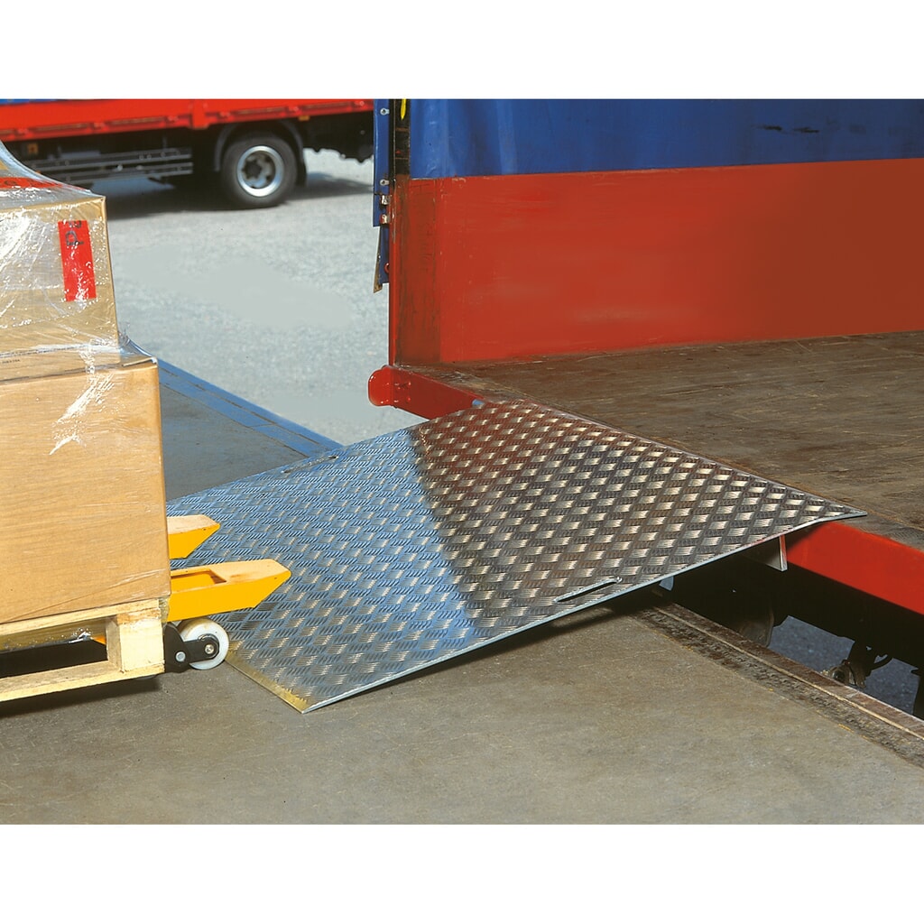 Zdjęcie produktu nr 1: Pomost załadunkowy, wersja mobilna, nośność 1 200 kg, szer. x dł. 1 250 x 1 000 mm