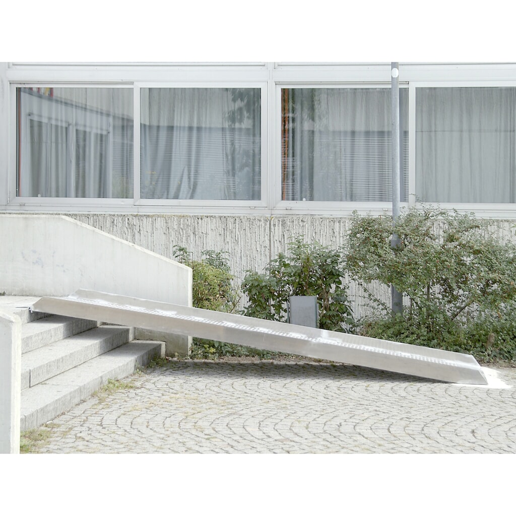 Pomost przejezdny, z językiem wsporczym, nośność 400 kg, szer. x dł. 800 x 1 500 mm Zdjęcie produktu nr 2: Pomost przejezdny, z językiem wsporczym, nośność 400 kg, szer. x dł. 800 x 1 500 mm