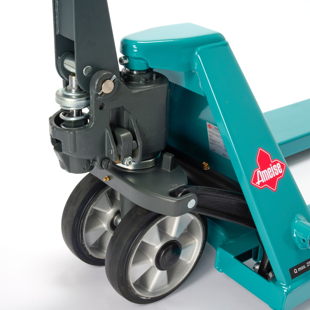 Zdjęcie produktu nr 10: Ręczny wózek paletowy Ameise® PTM 2.0, udźwig 2000 kg, długość wideł 1150 mm, pełna guma/poliuretan, podwójne rolki