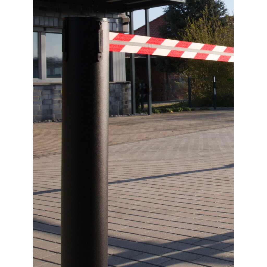 Słupek odgradzający do taśmy RS-GUIDESYSTEMS® GLA 85-J REFLECTO, długość 7 m, szerokość 50 mm, słupek czarny, taśma czerwono-biała Zdjęcie produktu nr 3: Słupek odgradzający do taśmy RS-GUIDESYSTEMS® GLA 85-J REFLECTO, długość 7 m, szerokość 50 mm, słupek czarny, taśma czerwono-biała