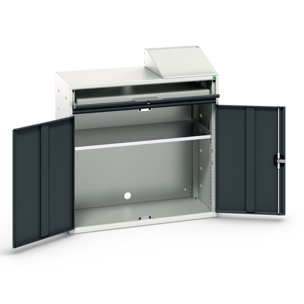 Obraz produktu: Szafa komputerowa bott verso, z 1 półką oraz 1 tacką, szer. x gł. x wys.: 1 050 x 550 x 1 130 mm