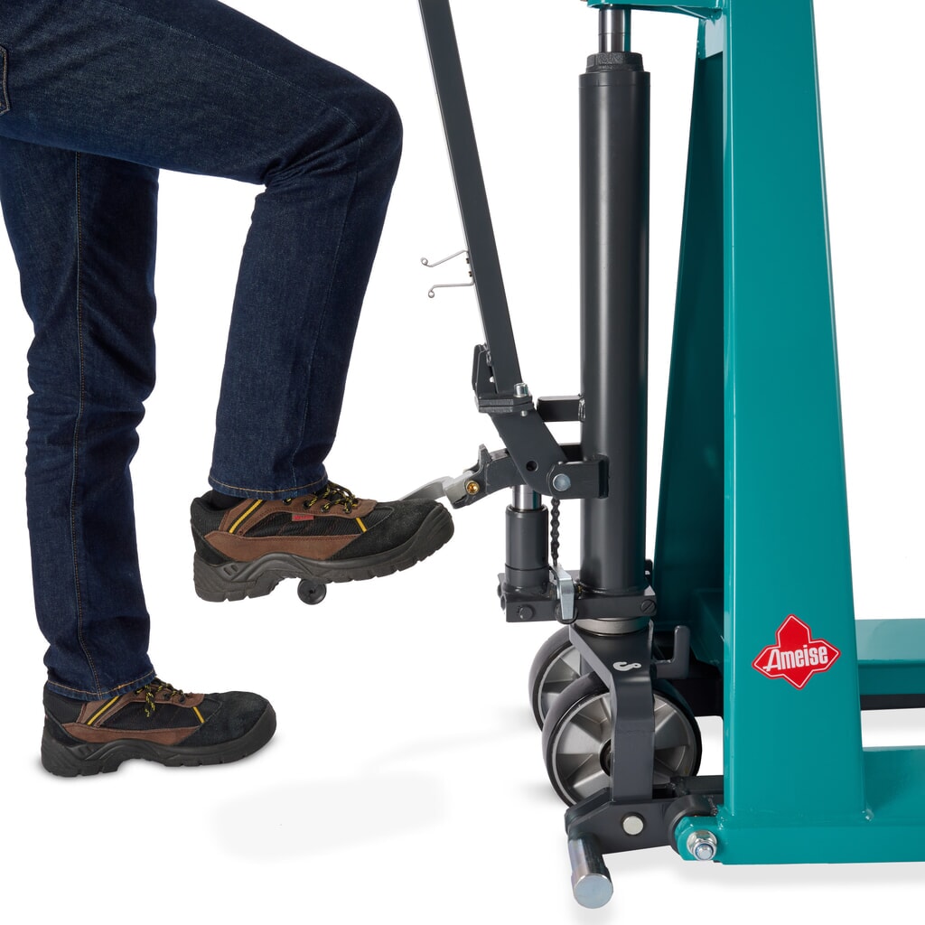 Wózek paletowy z podnośnikiem nożycowym Ameise® PTM 1.0 Scissor z funkcją szybkiego unoszenia, udźwig 1000 kg, długość wideł 1150 mm Zdjęcie produktu nr 14: Wózek paletowy z podnośnikiem nożycowym Ameise® PTM 1.0 Scissor z funkcją szybkiego unoszenia, udźwig 1000 kg, długość wideł 1150 mm